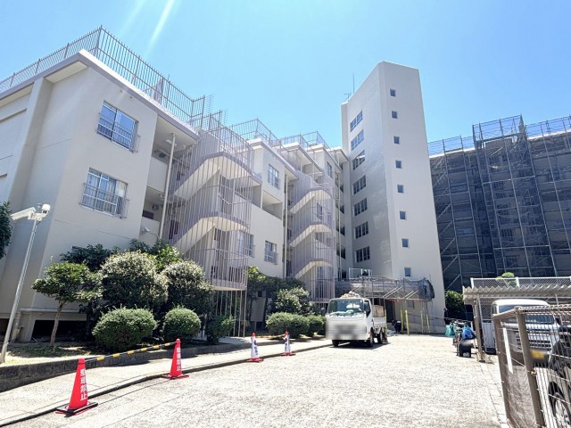 DEMO-01 2沿線利用可能・駅まで平坦で通勤通学に便利な立地
・阪急神戸線「武庫之荘」駅まで徒歩12分
・JR東海道本線「立花」駅まで徒歩21分
7階建ての5階部分
エレベーター停止階
専有面積:63.0㎡ 3LDK
2026年7月末頃リフォーム完了予定
・キッチン新調
・ユニットバス新調
・洗面化粧台新調
・トイレ新調
・クロス張替
・フローリング張替 など